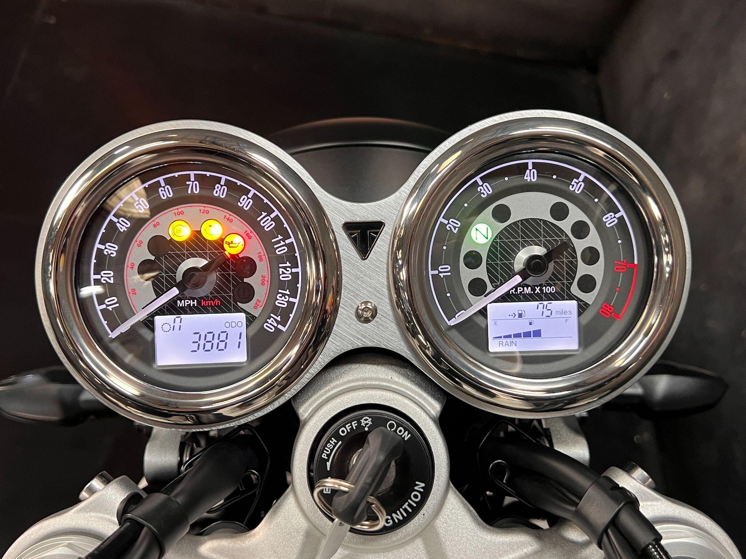 Used Triumph SPEED 2022 for sale - 78585751: Photo 3