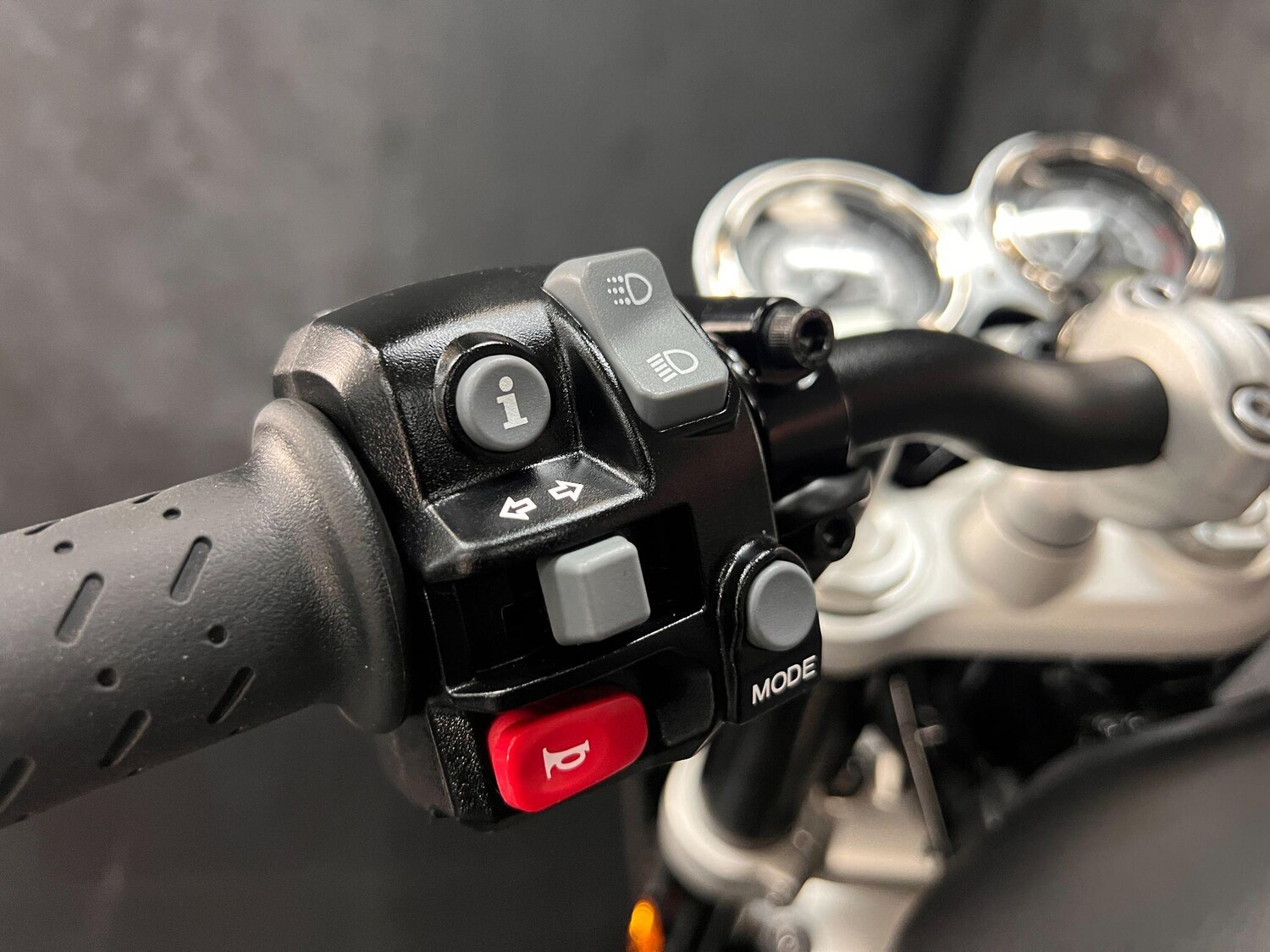 Used Triumph SPEED 2022 for sale - 78585751: Photo 39