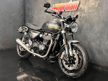 Used Triumph SPEED 2022 for sale - bike-78585751: Photo