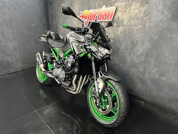 Used Kawasaki Z900 2023 for sale - bike-79362375: Photo