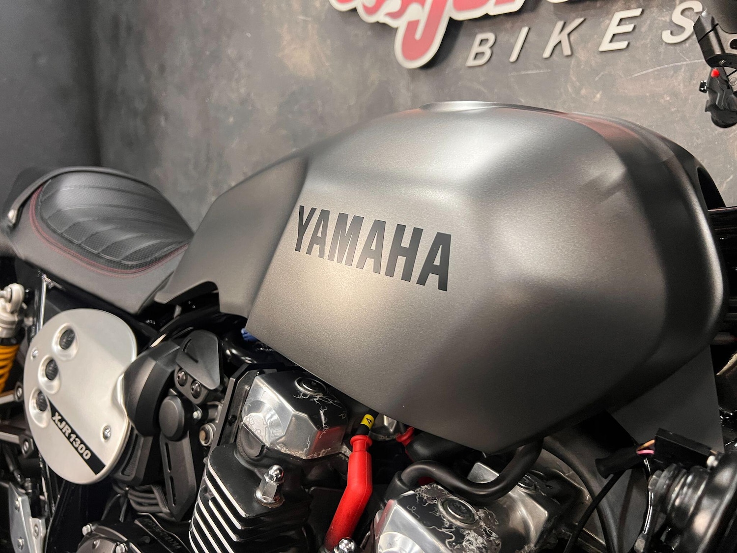 Used Yamaha XJR1300 2016 for sale - 78636731: Photo 8