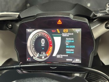 Used Triumph Speed Triple 1200 undefined for sale - bike-78947554: Photo