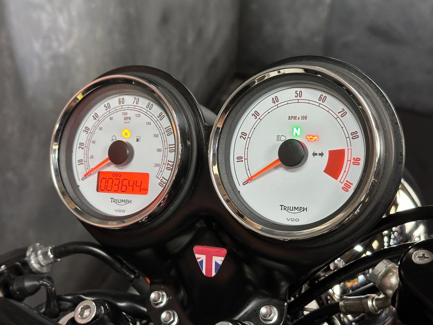 Used Triumph THRUXTON 2015 for sale - 78648811: Photo 32