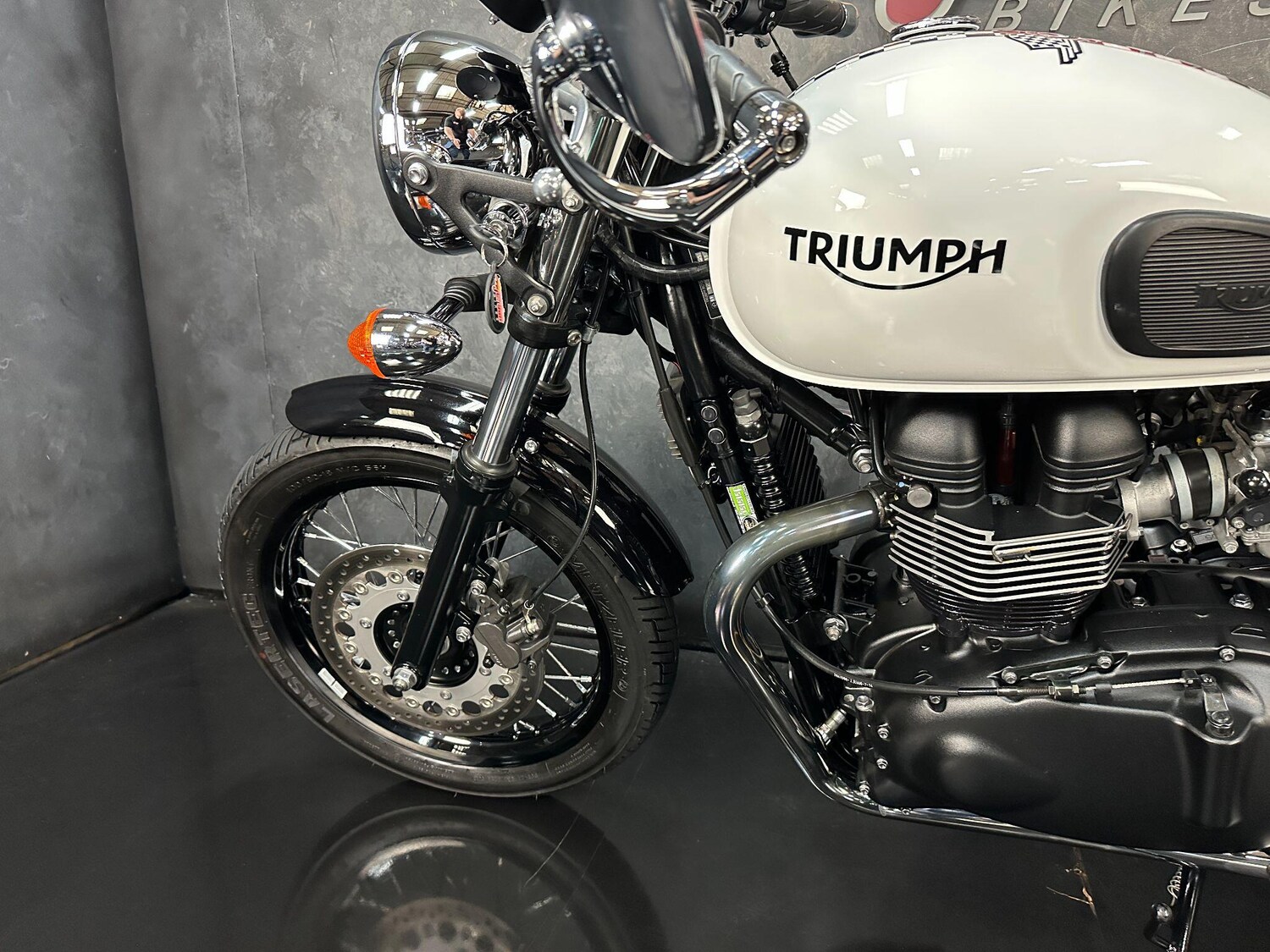 Used Triumph THRUXTON 2015 for sale - 78648811: Photo 35