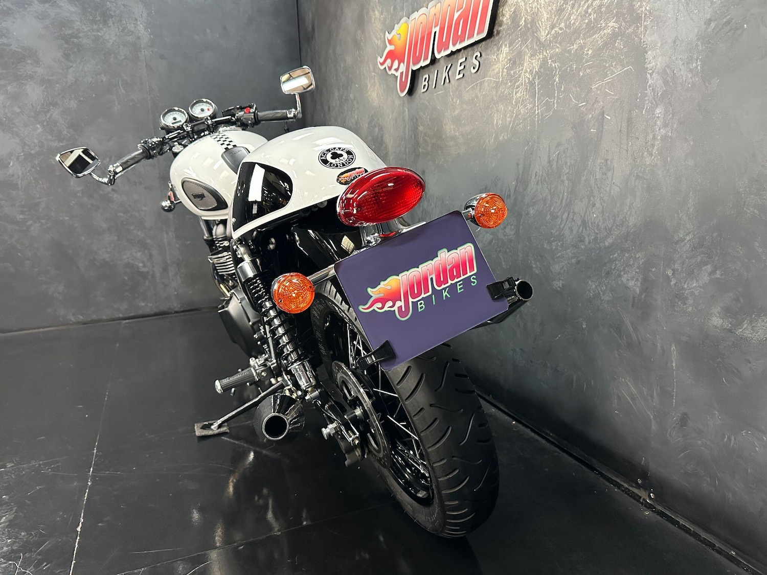 Used Triumph THRUXTON 2015 for sale - 78648811: Photo 42