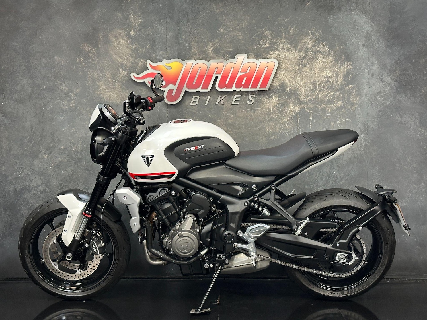 Used Triumph TRIDENT 2022 for sale - 78741064: Photo 2