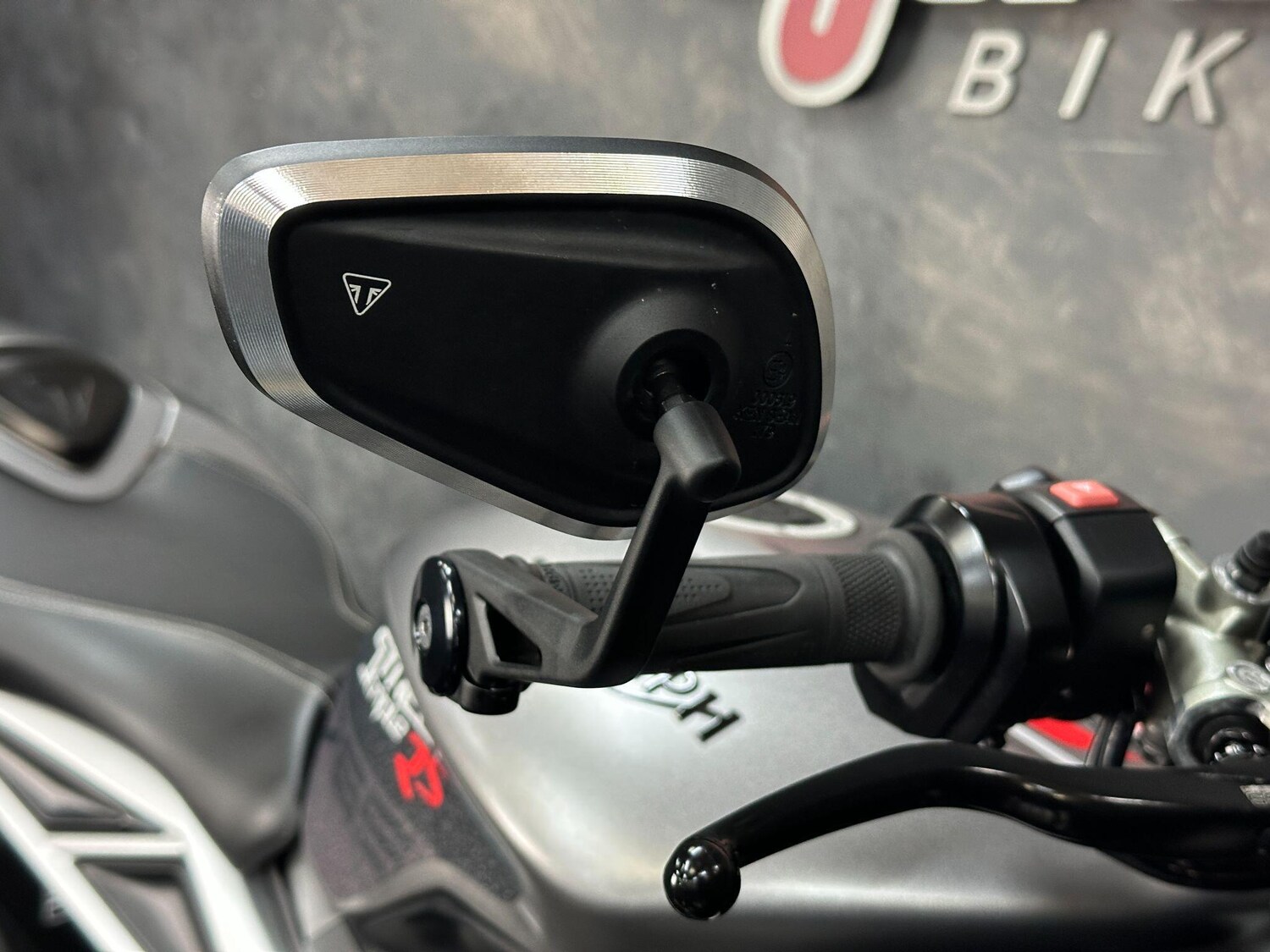 Used Triumph STREET 2017 for sale - 78934589: Photo 14