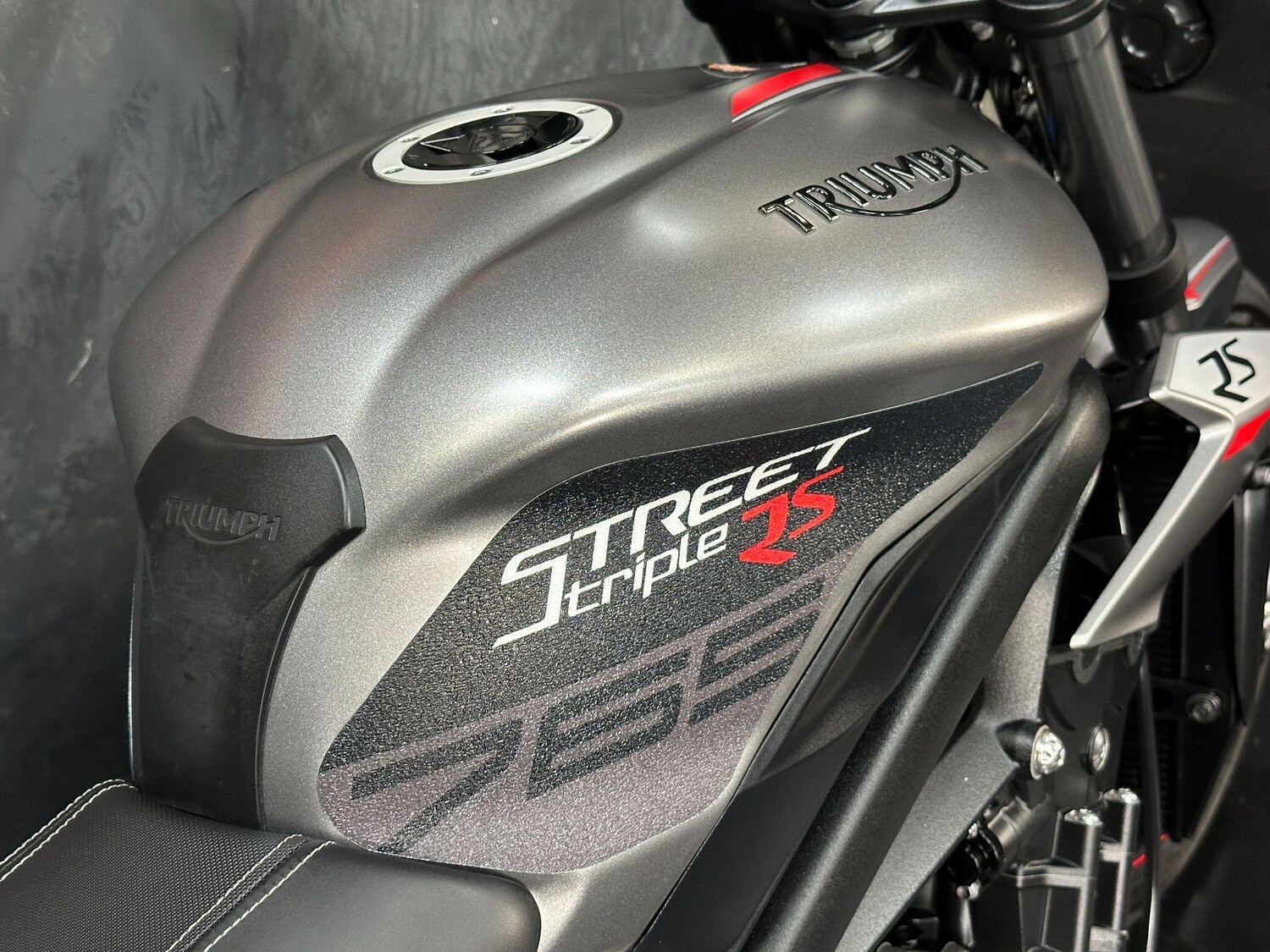 Used Triumph STREET 2017 for sale - 78934589: Photo 28