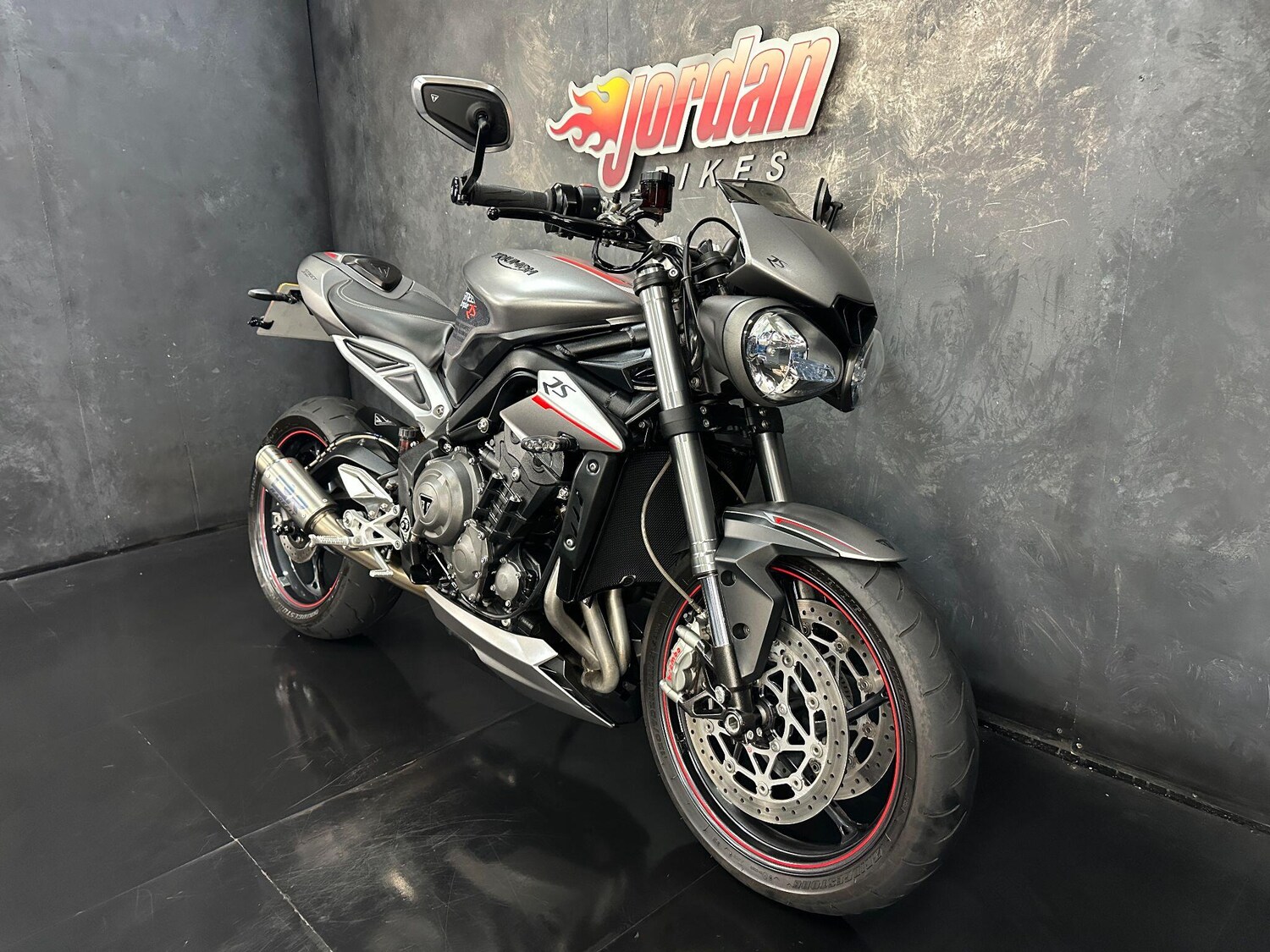 Used Triumph STREET 2017 for sale - 78934589: Photo 4