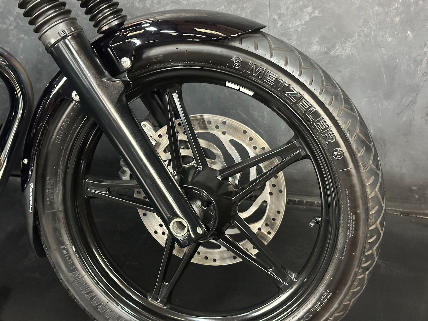 Used Triumph SPEEDMASTER 2016 for sale - 78586216: Photo 14