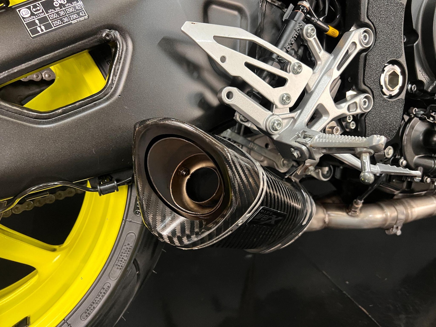 Used Yamaha MT-10 2018 for sale - 78636895: Photo 11
