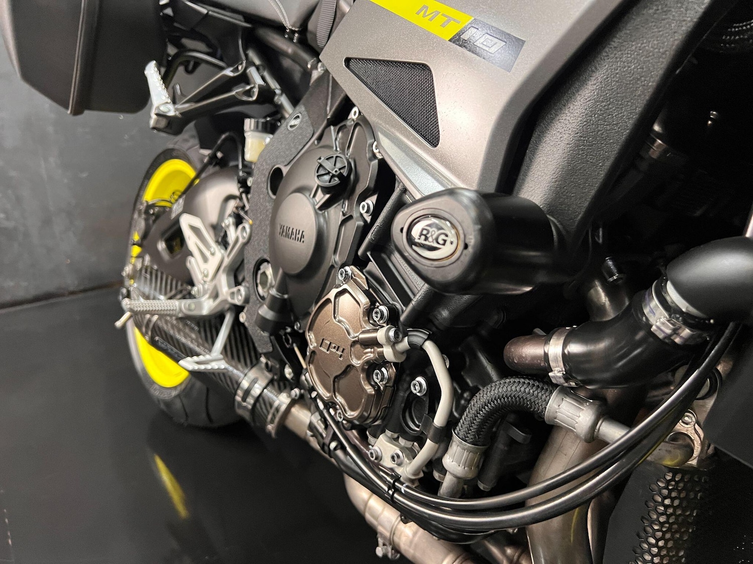 Used Yamaha MT-10 2018 for sale - 78636895: Photo 17