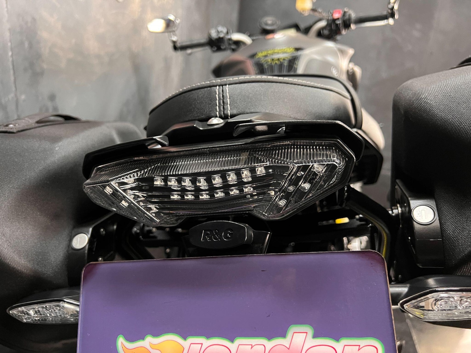 Used Yamaha MT-10 2018 for sale - 78636895: Photo 25