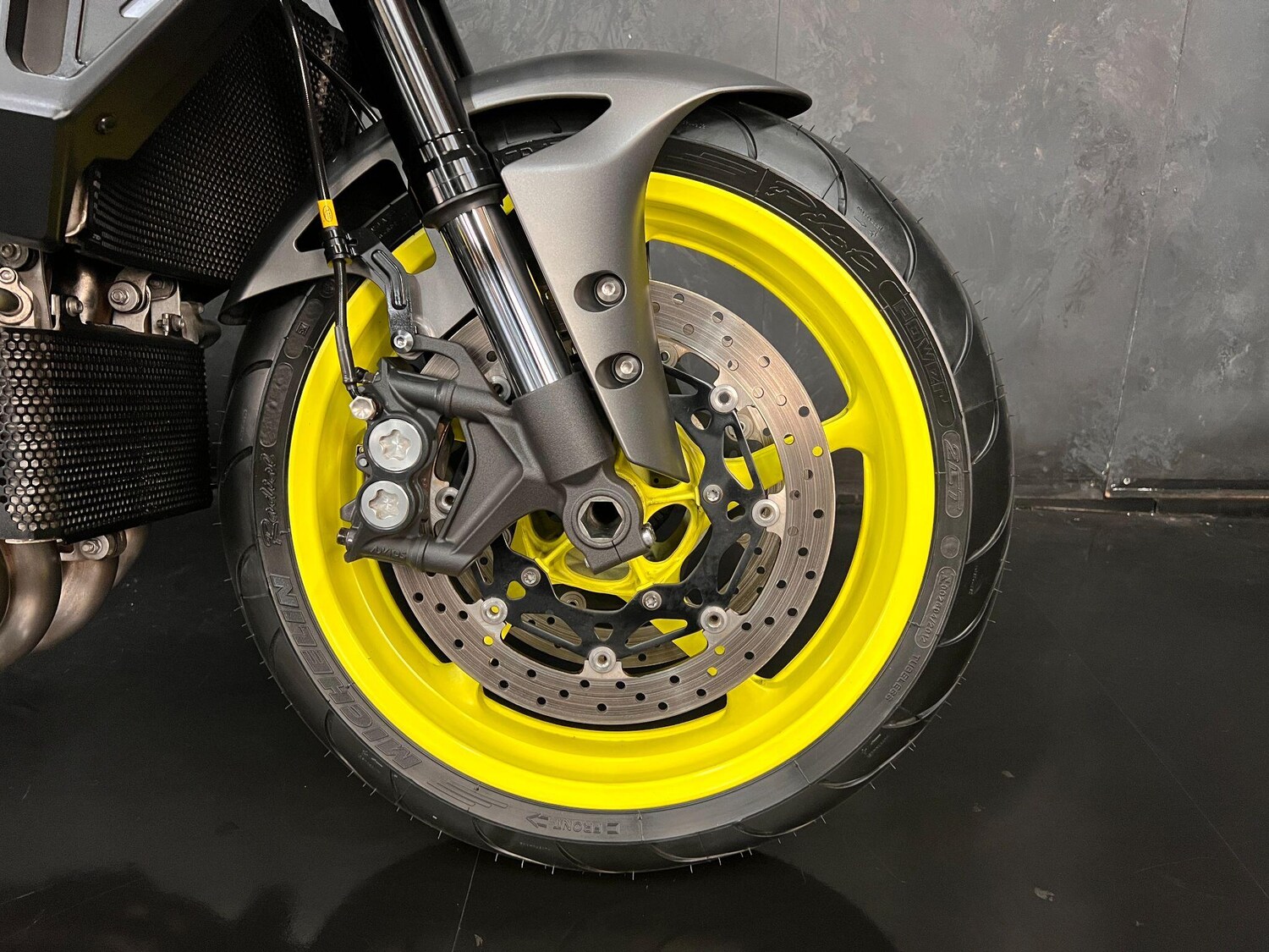 Used Yamaha MT-10 2018 for sale - 78636895: Photo 31