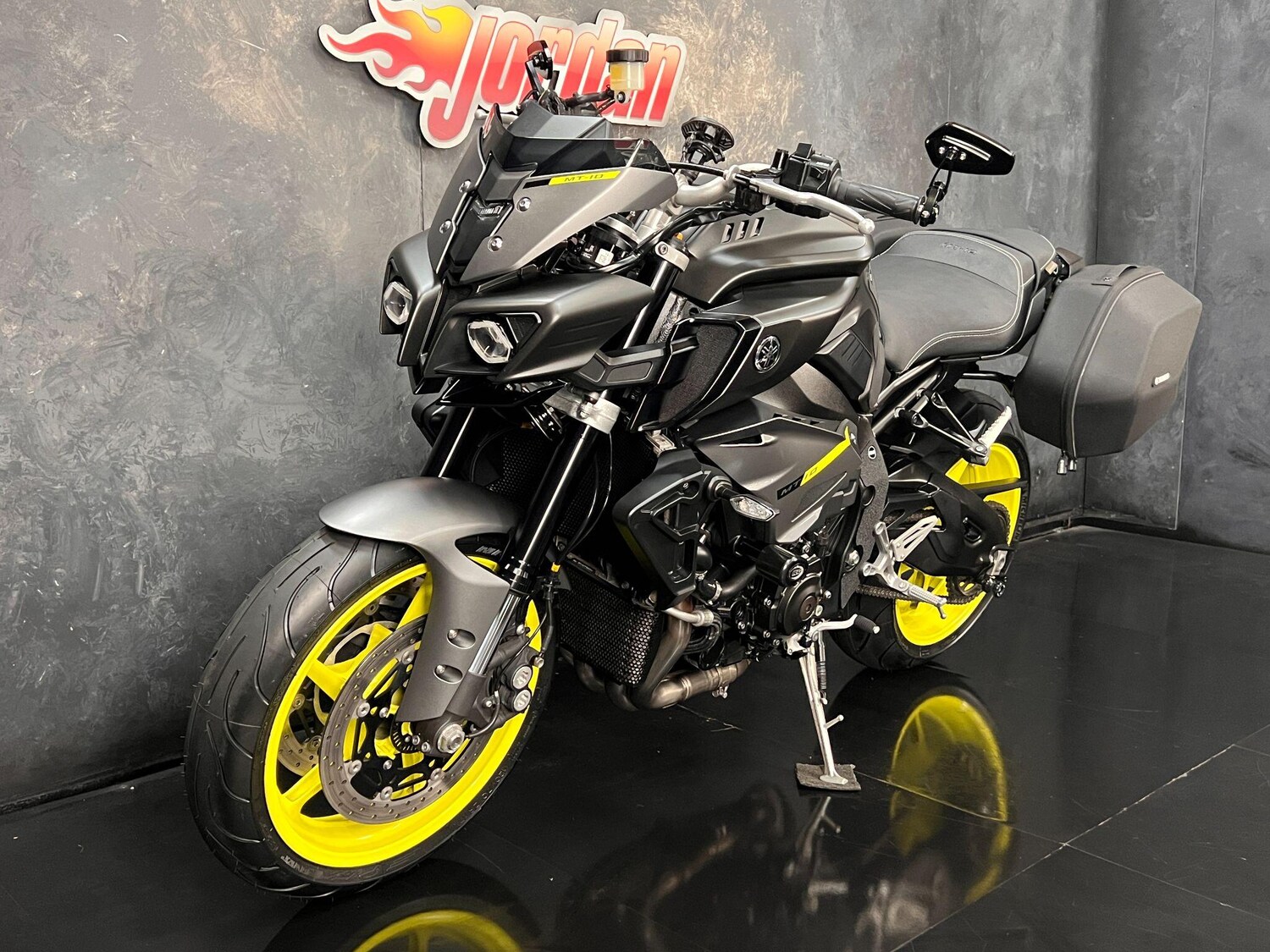 Used Yamaha MT-10 2018 for sale - 78636895: Photo 33
