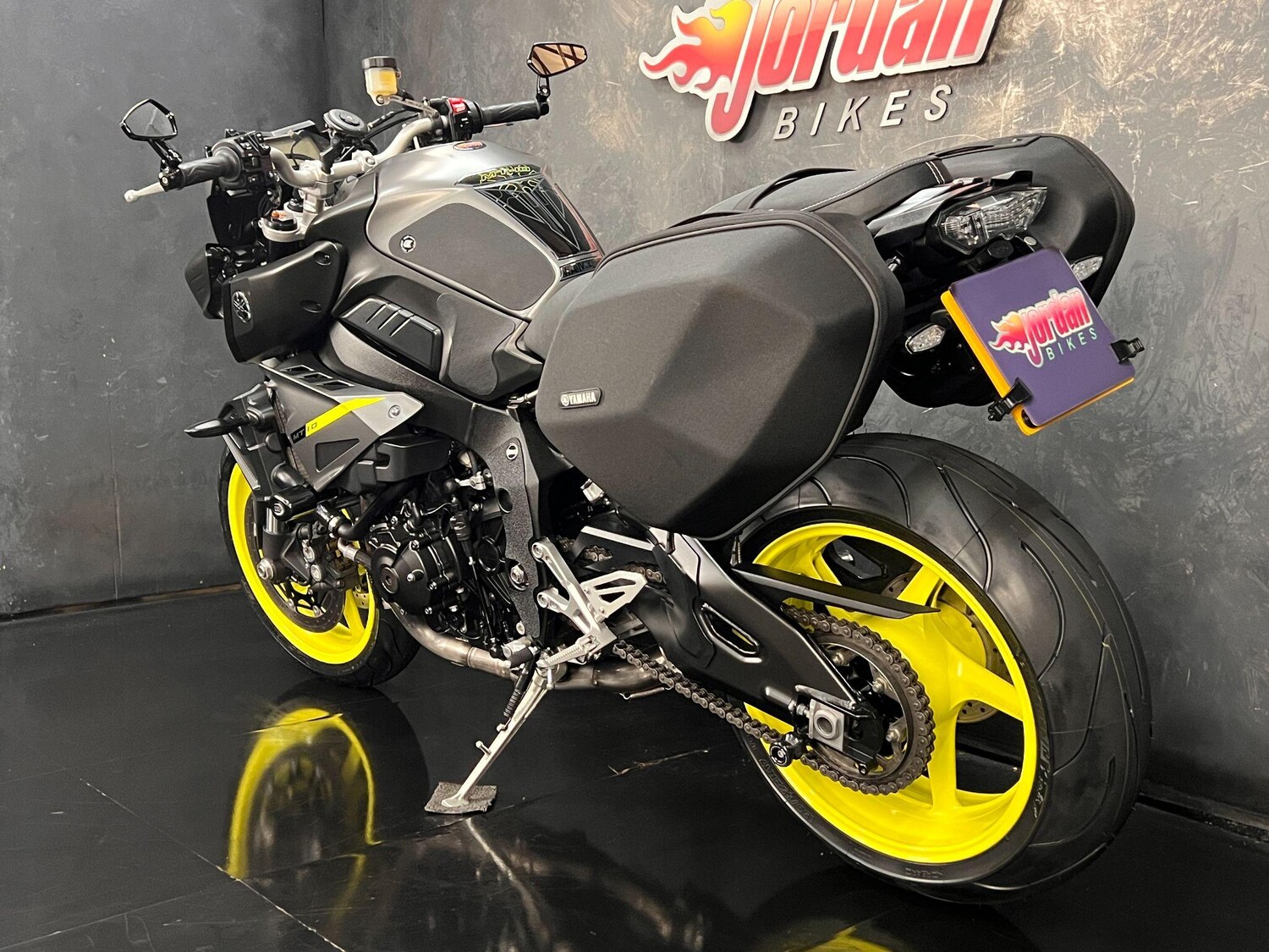 Used Yamaha MT-10 2018 for sale - 78636895: Photo 34