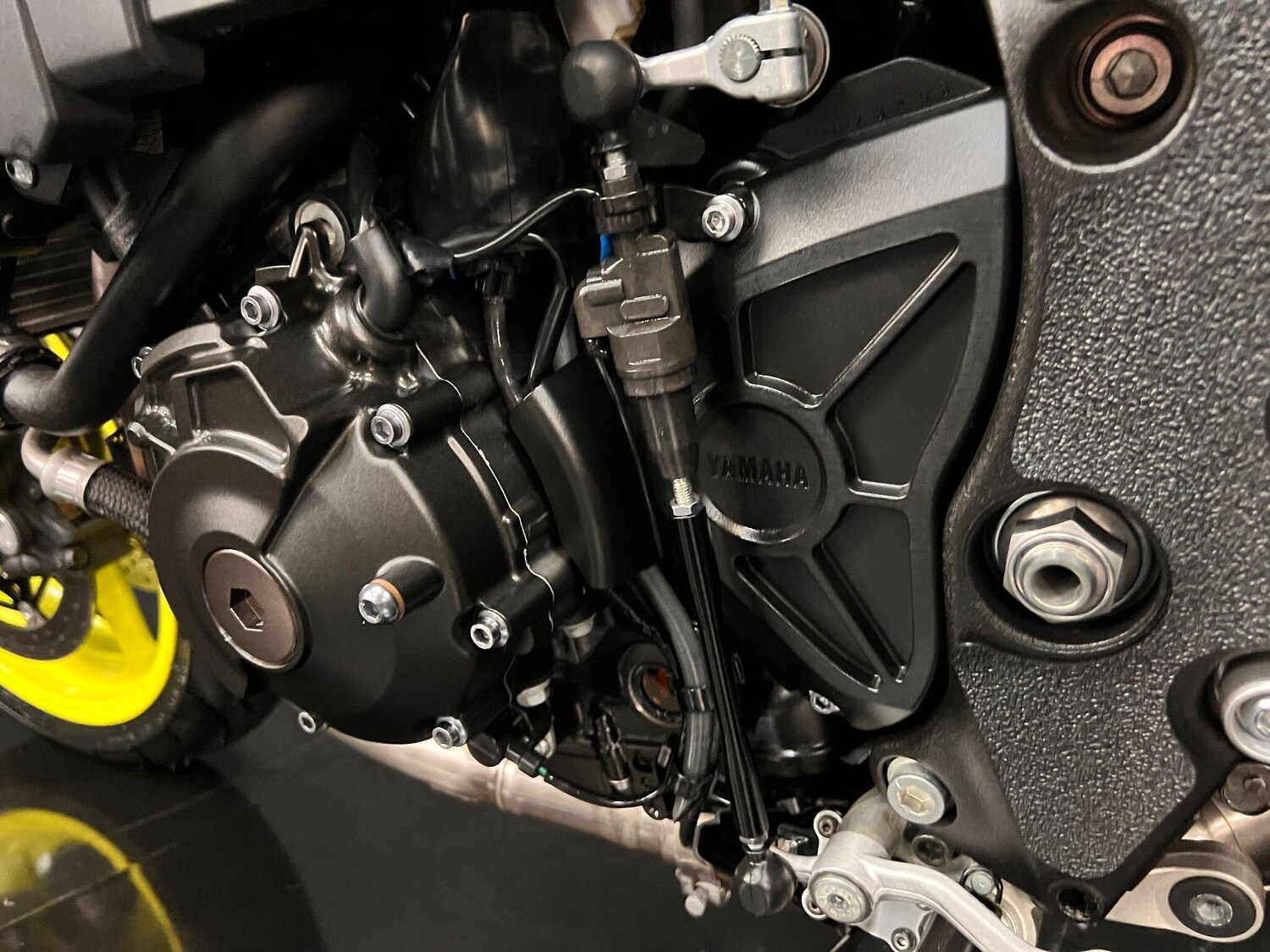 Used Yamaha MT-10 2018 for sale - 78636895: Photo 38