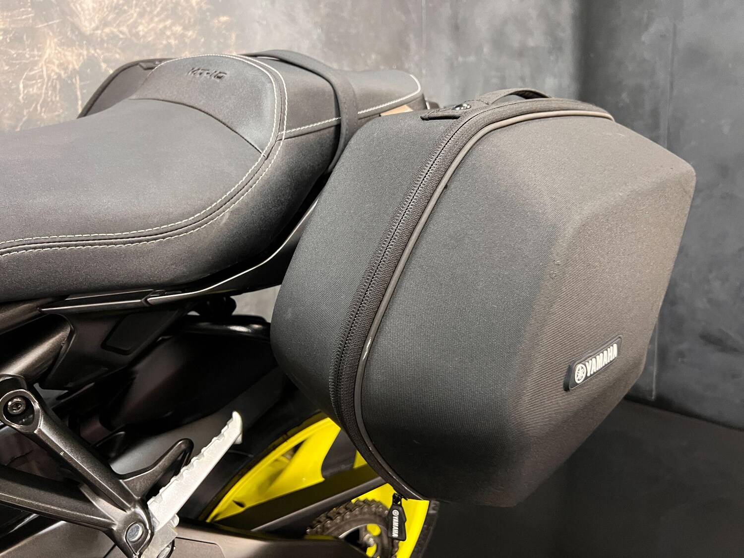 Used Yamaha MT-10 2018 for sale - 78636895: Photo 41