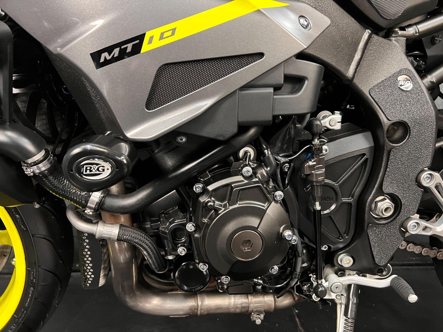 Used Yamaha MT-10 2018 for sale - 78636895: Photo 46