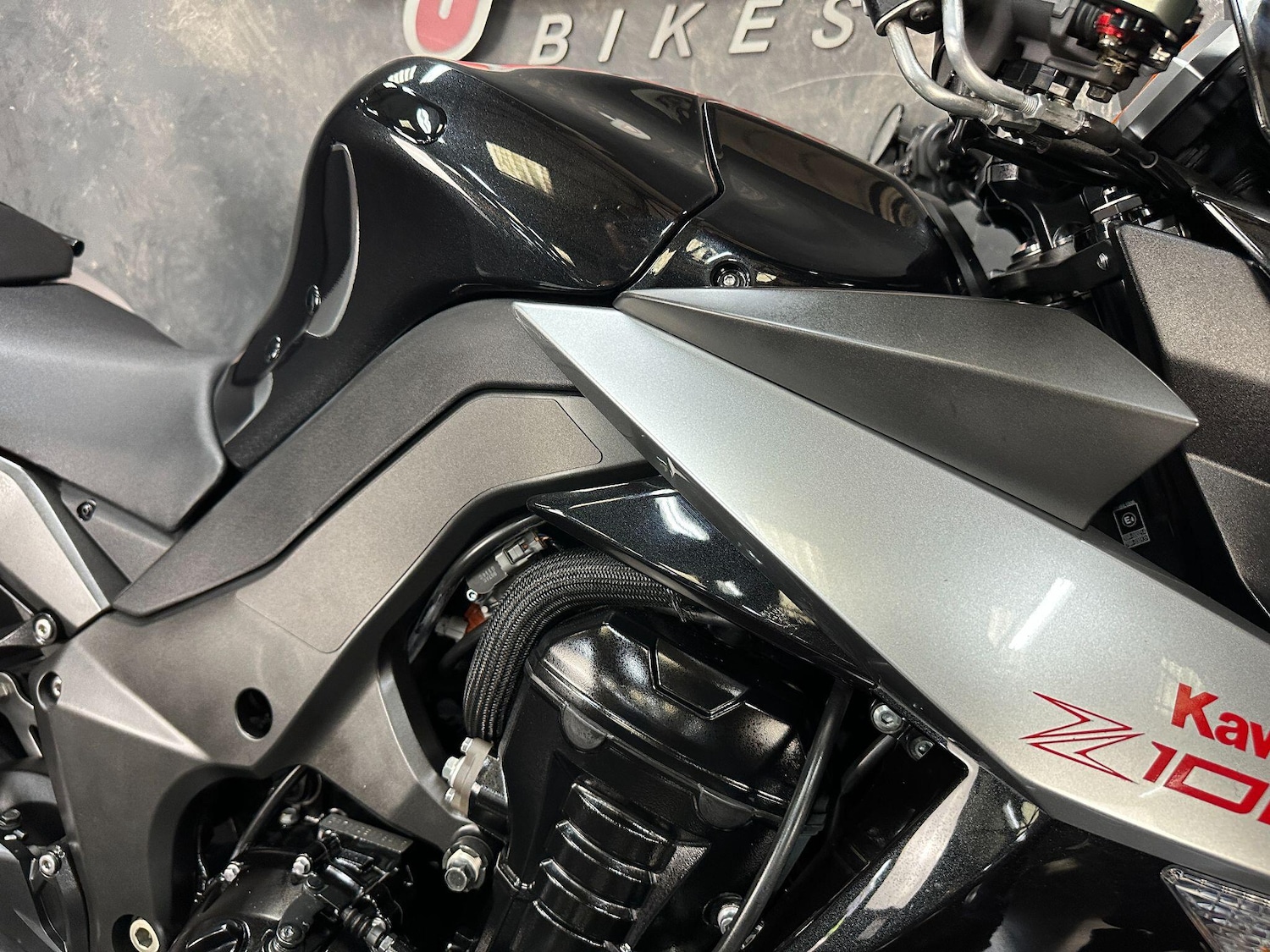Used Kawasaki Z1000 2010 for sale - 78891204: Photo 21