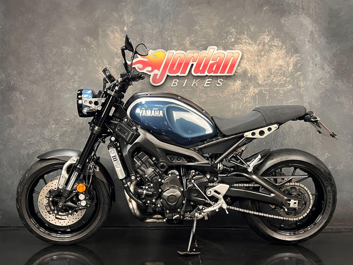 Used Yamaha XSR900 2017 for sale - 78704610: Photo 2