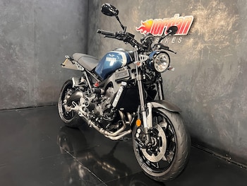 Used Yamaha XSR900 2017 for sale - bike-78704610: Photo