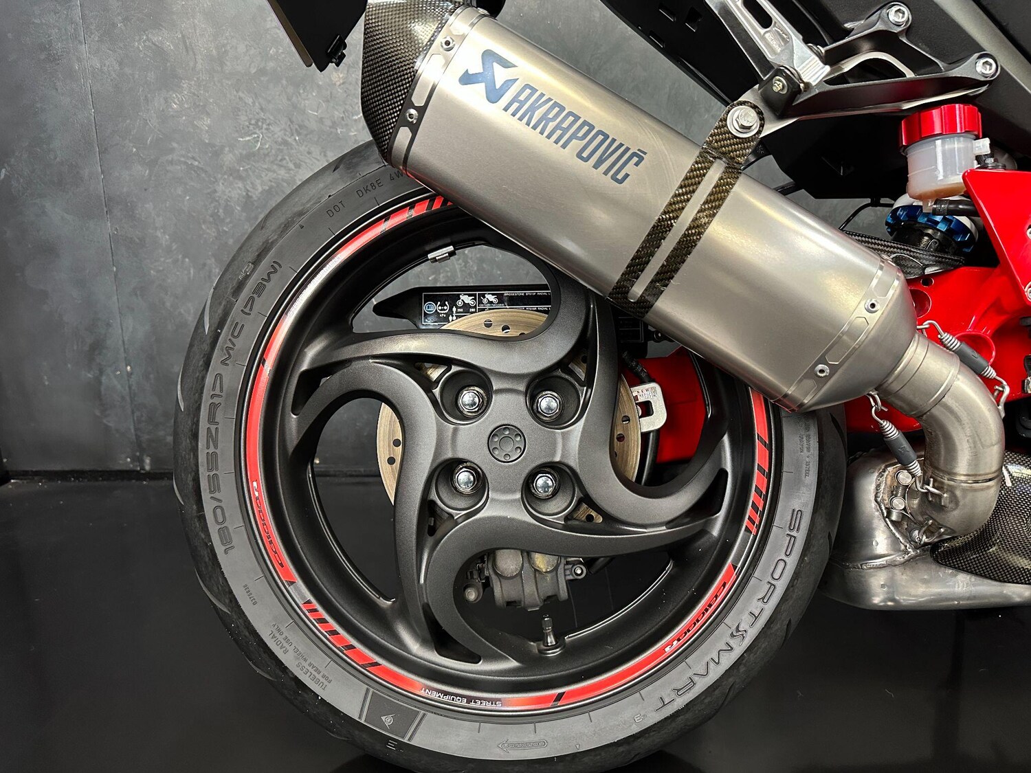 Used Honda CBR 2016 for sale - 78934535: Photo 27