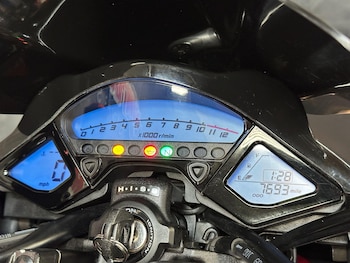 Used Honda CBR 2016 for sale - bike-78934535: Photo