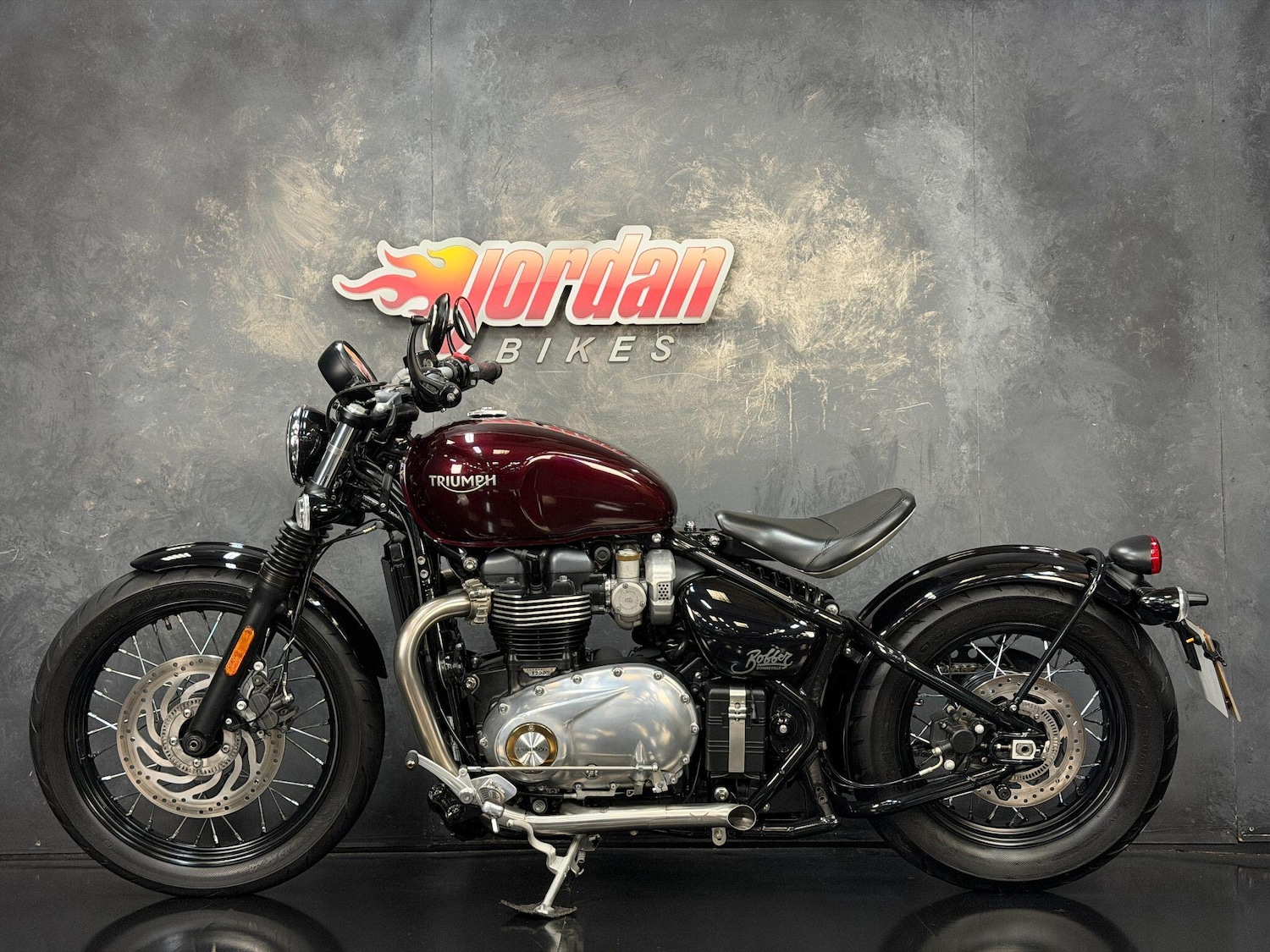 Used Triumph Bobber 2017 for sale - 78891190: Photo 2
