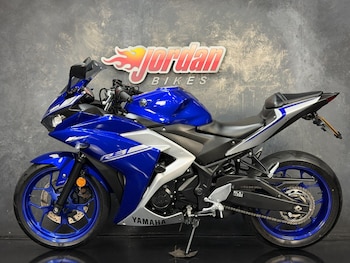 Used Yamaha R3 2018 for sale - bike-78878071: Photo