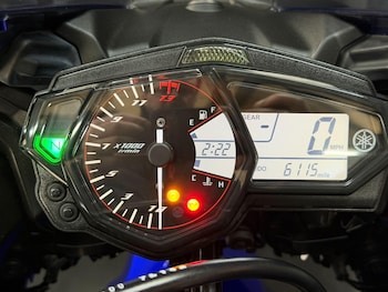 Used Yamaha R3 2018 for sale - bike-78878071: Photo