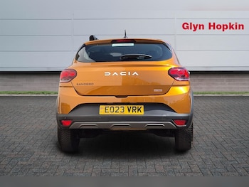 Used Dacia Sandero Stepway 2023 for sale - 79381292: Photo