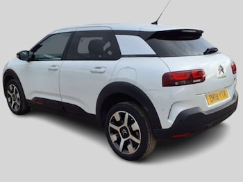 Used Citroen C4 Cactus 2018 for sale - 76144434: Photo