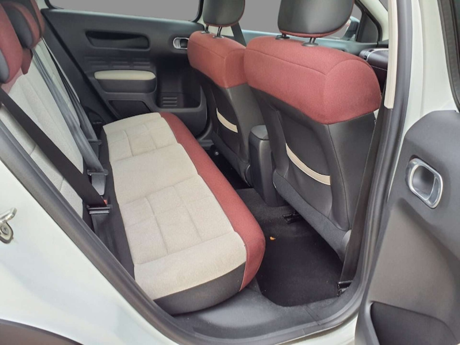Used Citroen C4 Cactus 2018 for sale - 76144434: Photo 6