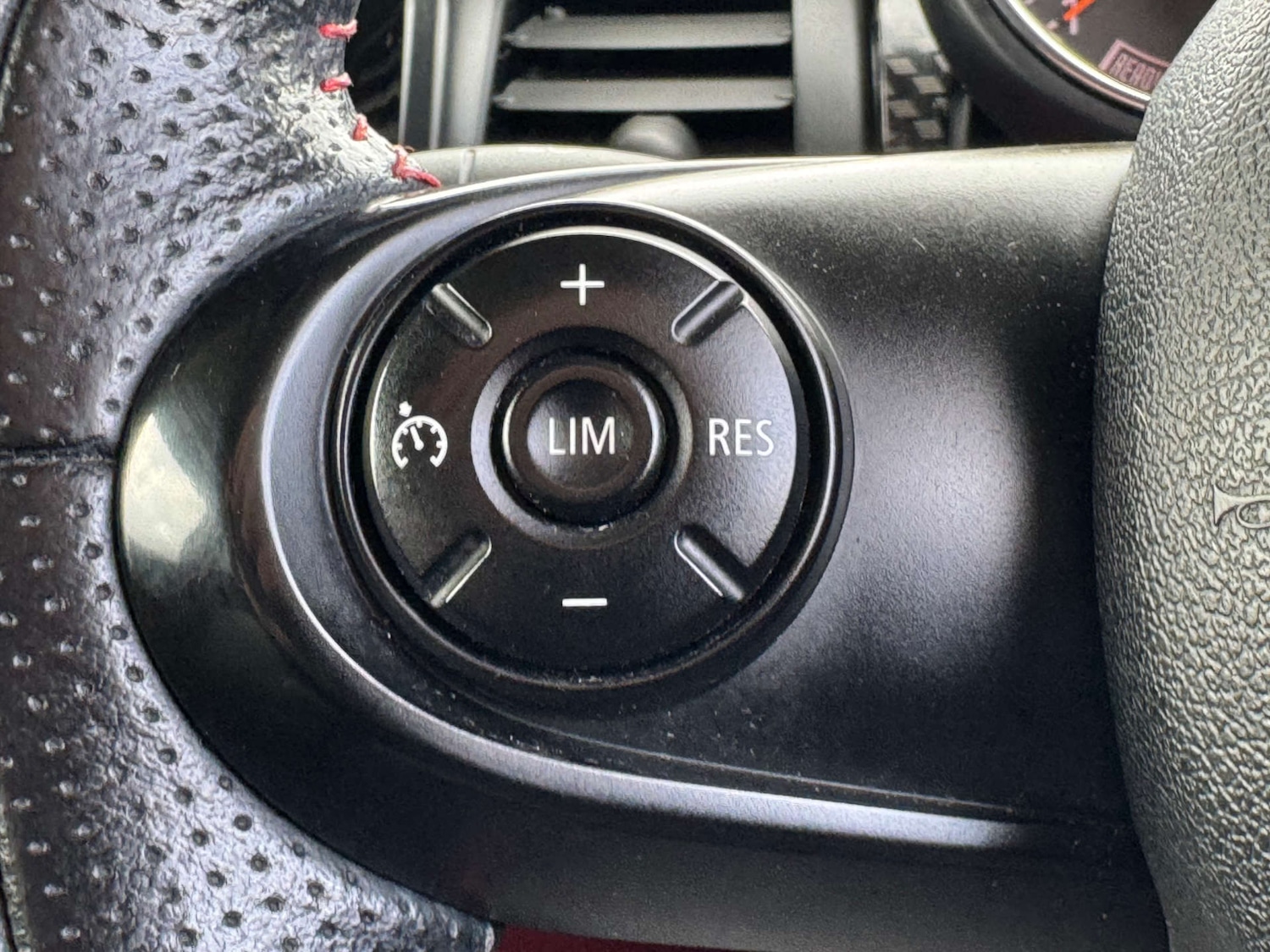 Used MINI Hatch 2015 for sale - 76363822: Photo 30