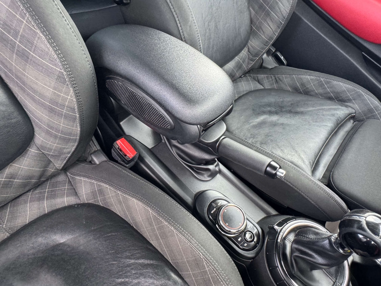 Used MINI Hatch 2015 for sale - 76363822: Photo 32