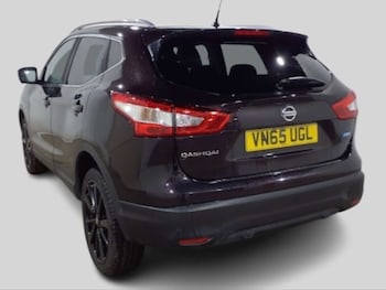 Used Nissan Qashqai 2015 for sale - 76117772: Photo 2