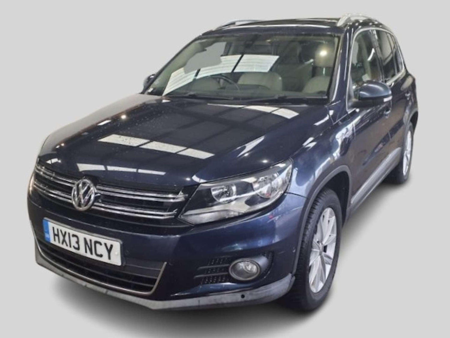 Used Volkswagen Tiguan 2013 for sale - 76427131: Photo 3