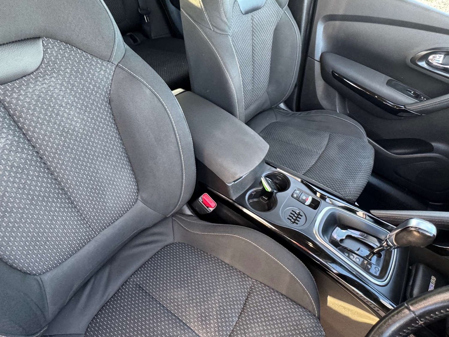 Used Renault Kadjar 2016 for sale - 76739854: Photo 32