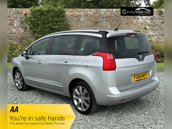 Used Peugeot 5008 2014 for sale - 76320852: Photo 2