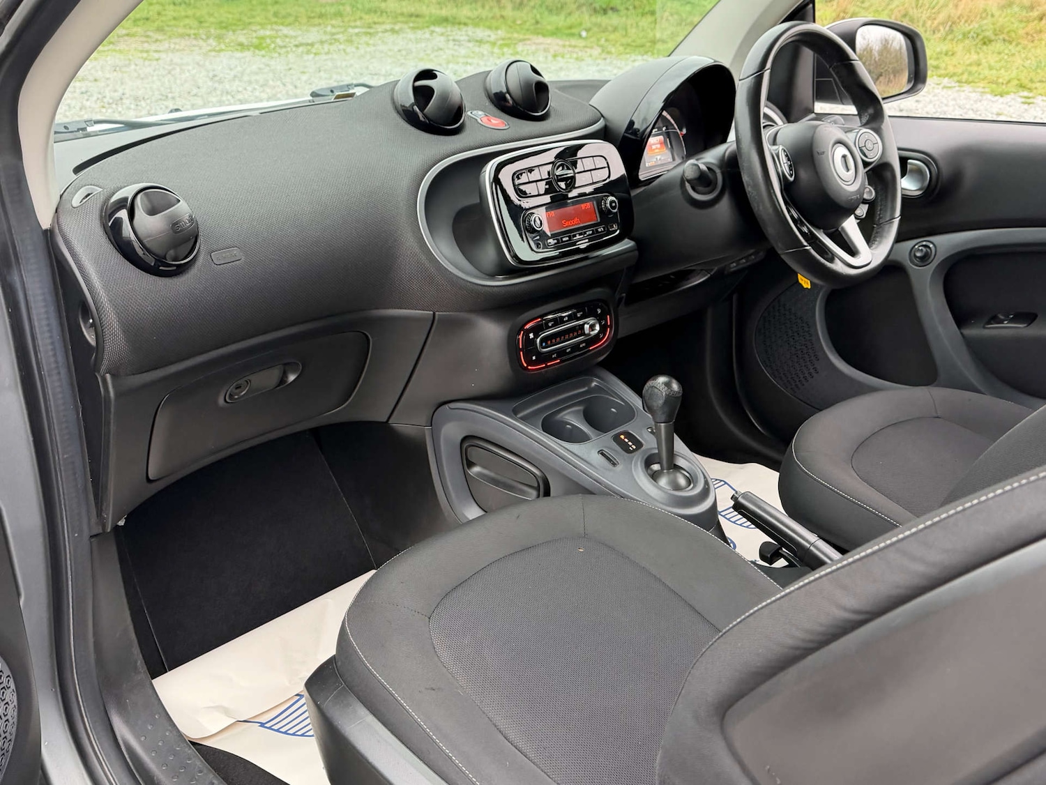 Used smart fortwo 2016 for sale - 77653015: Photo 11