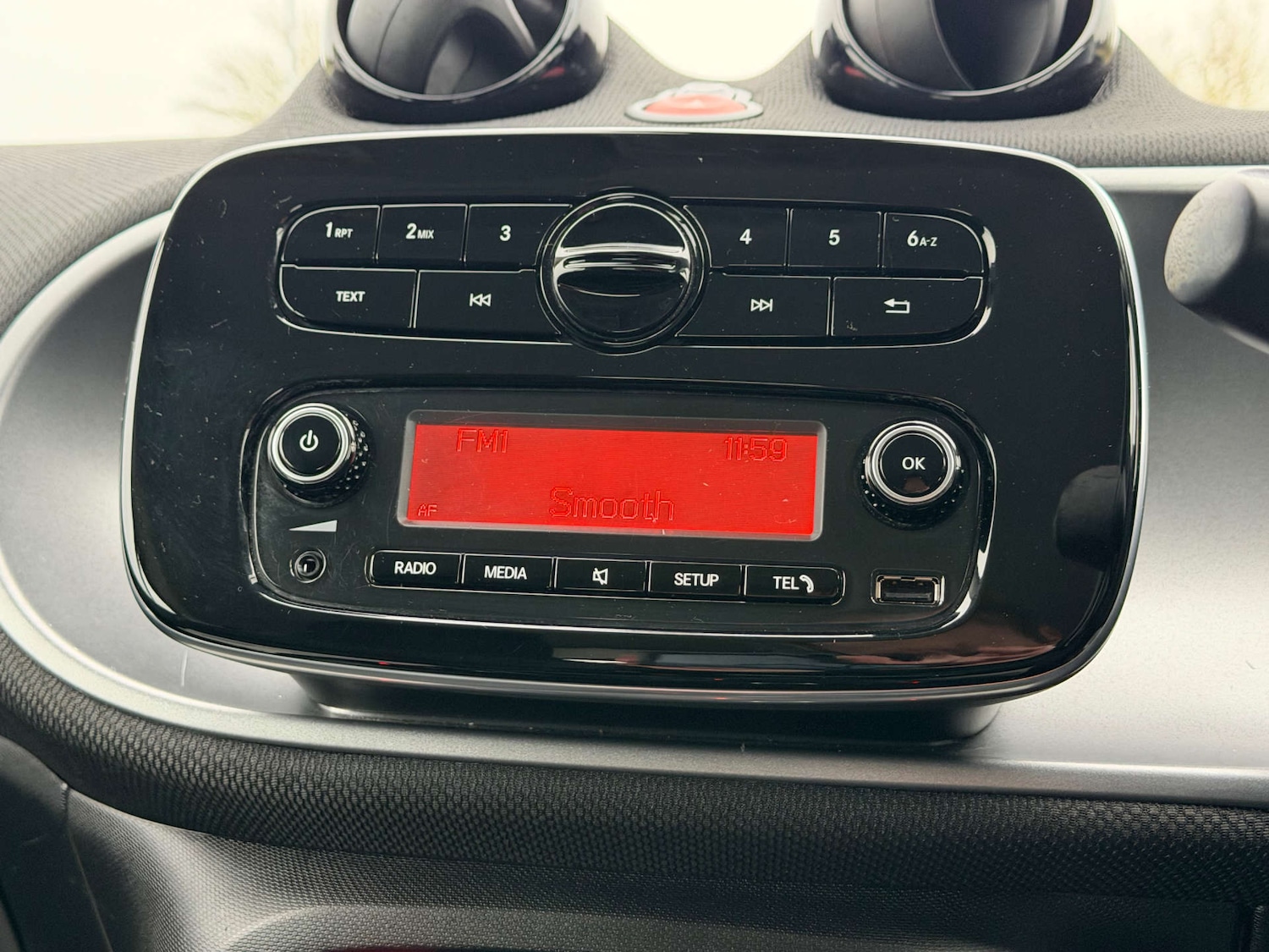 Used smart fortwo 2016 for sale - 77653015: Photo 23