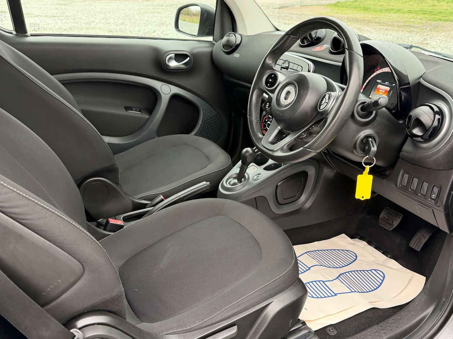 Used smart fortwo 2016 for sale - 77653015: Photo 8