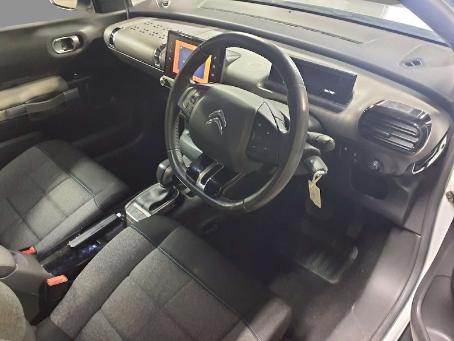 Used Citroen C4 Cactus 2018 for sale - 77926990: Photo 5