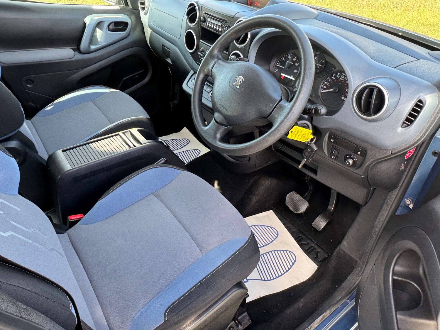 Used Peugeot Partner Tepee 2014 for sale - 76599681: Photo 13