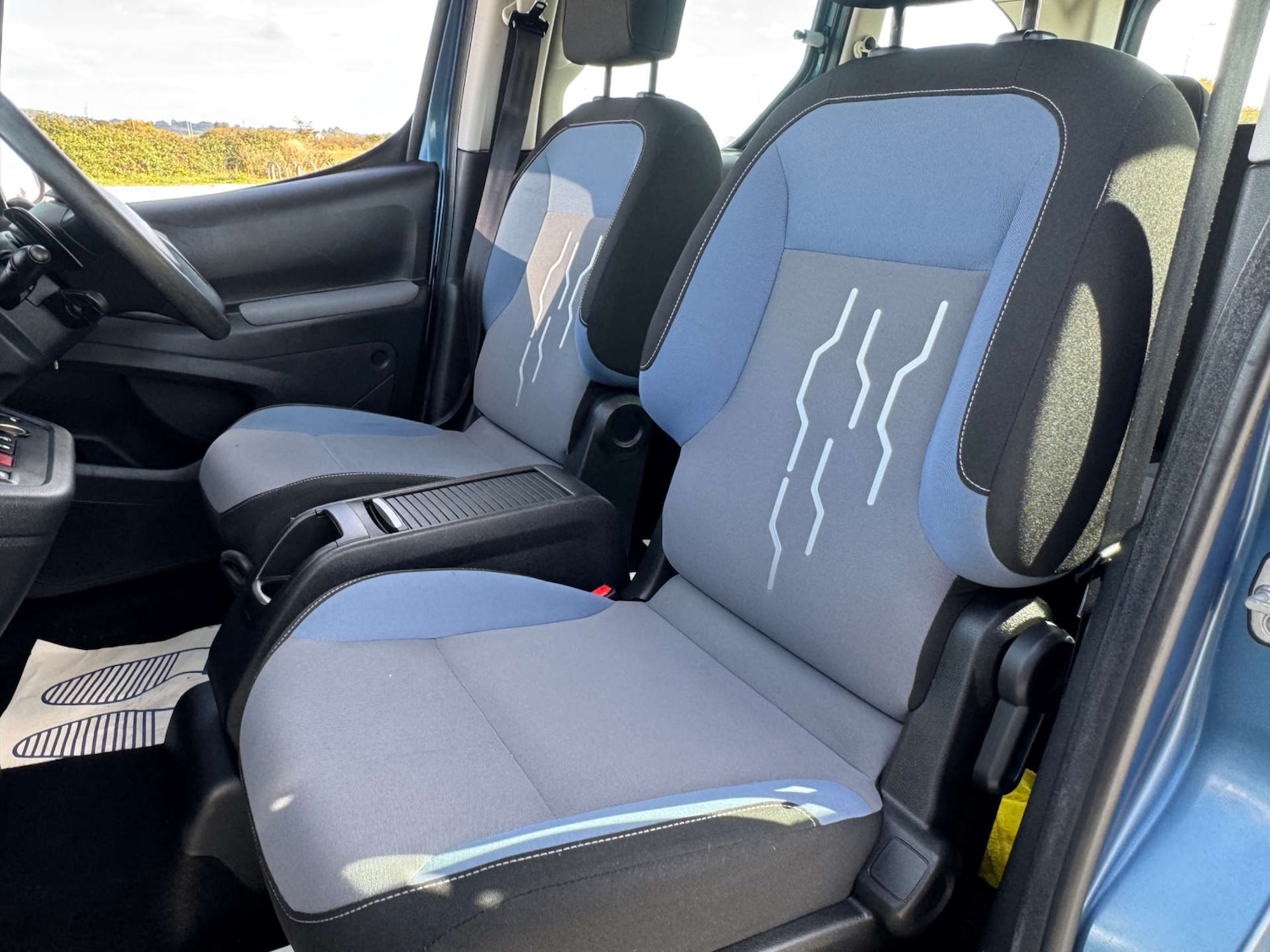 Used Peugeot Partner Tepee 2014 for sale - 76599681: Photo 21