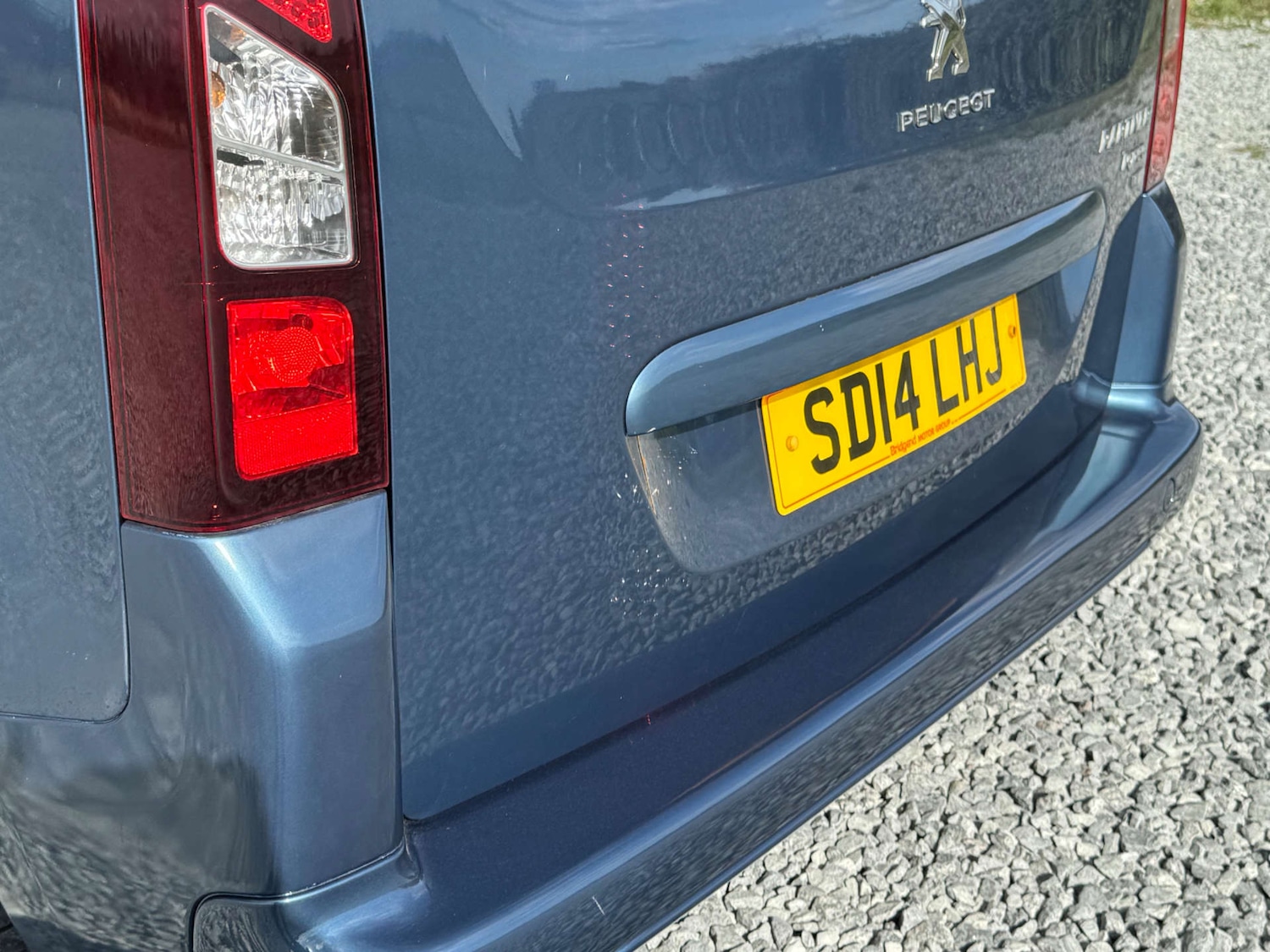 Used Peugeot Partner Tepee 2014 for sale - 76599681: Photo 42