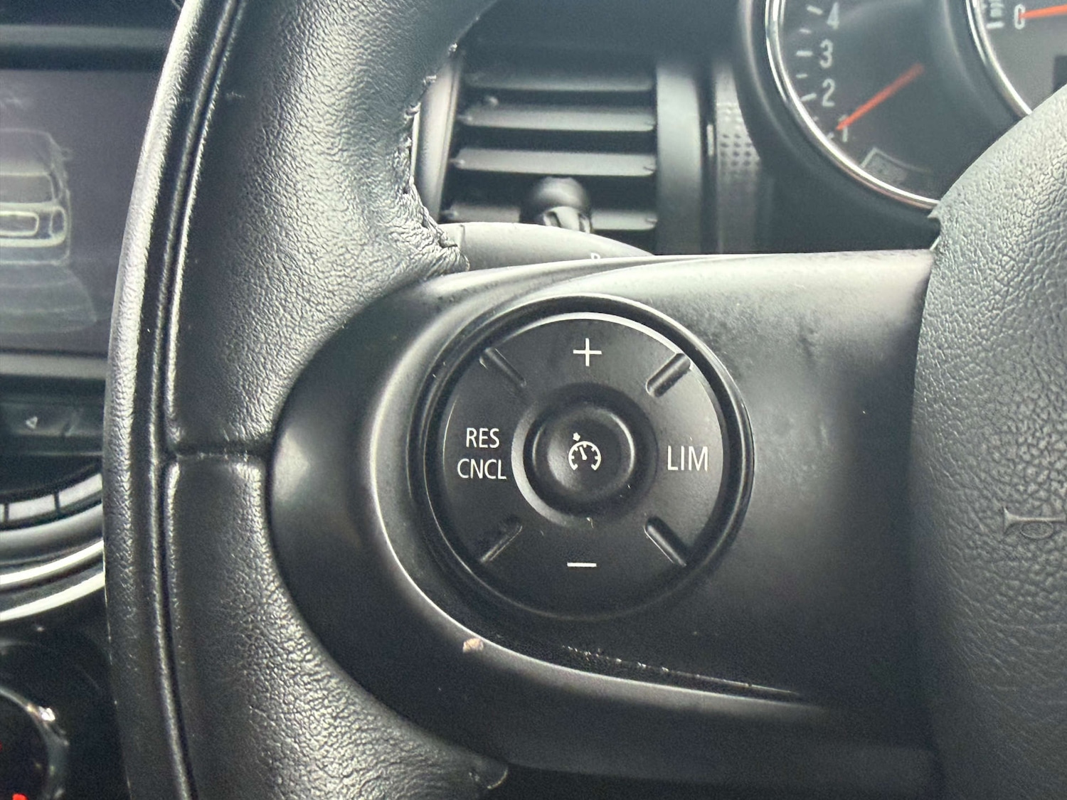 Used MINI Hatch 2016 for sale - 77641687: Photo 27