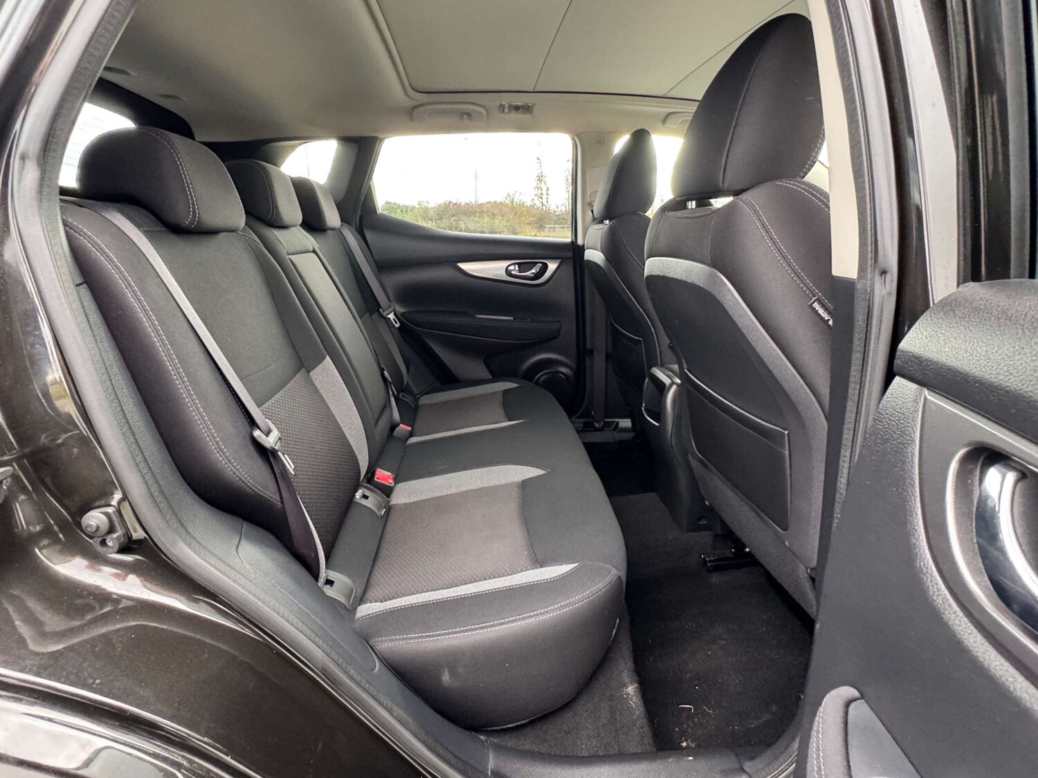 Used Nissan Qashqai 2018 for sale - 76117762: Photo 21