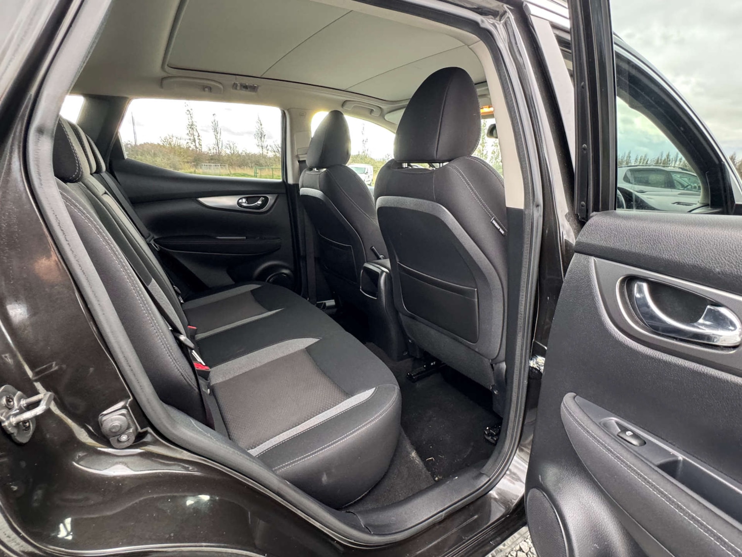 Used Nissan Qashqai 2018 for sale - 76117762: Photo 22